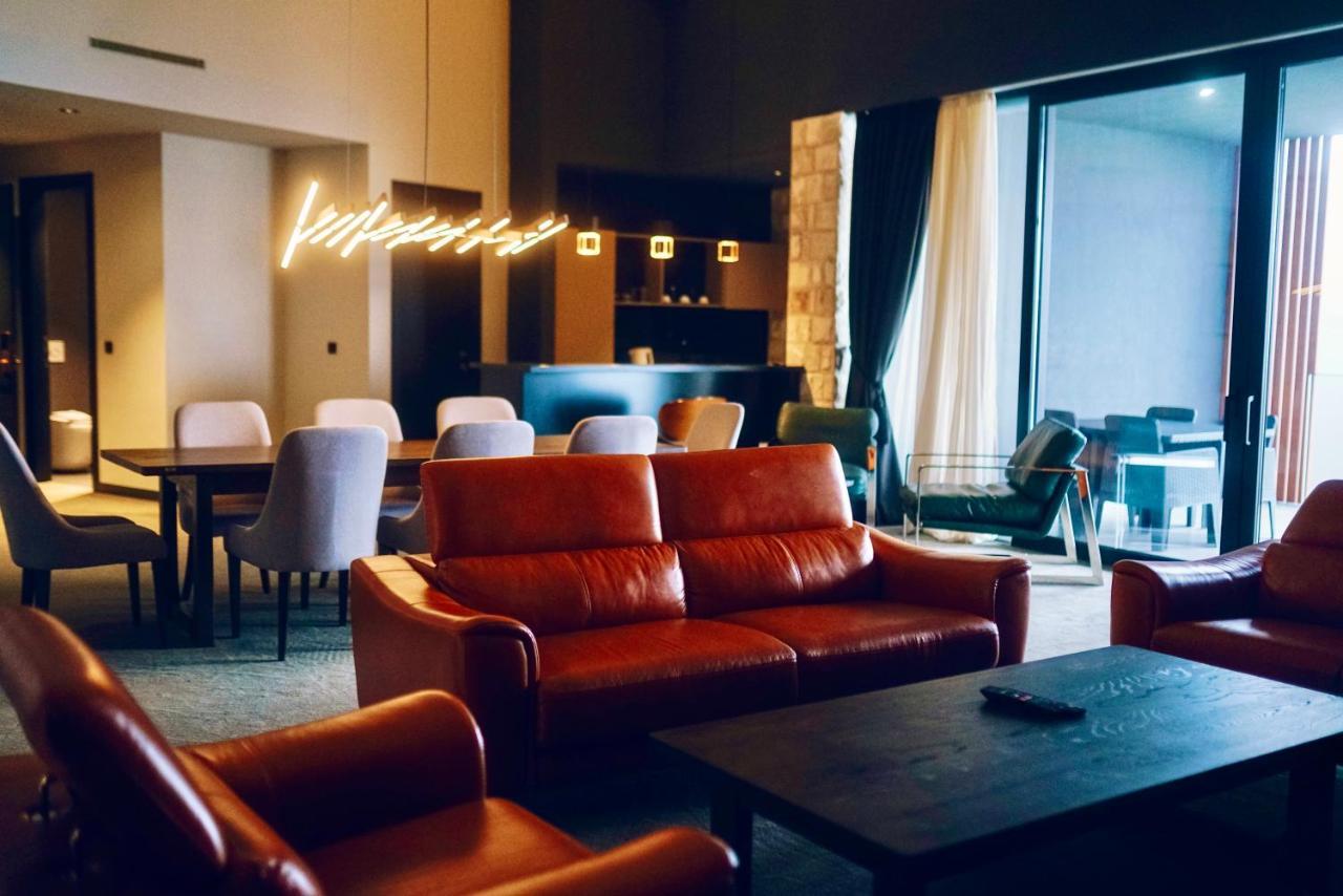 Hotel Crni Vrh Divčibare 외부 사진